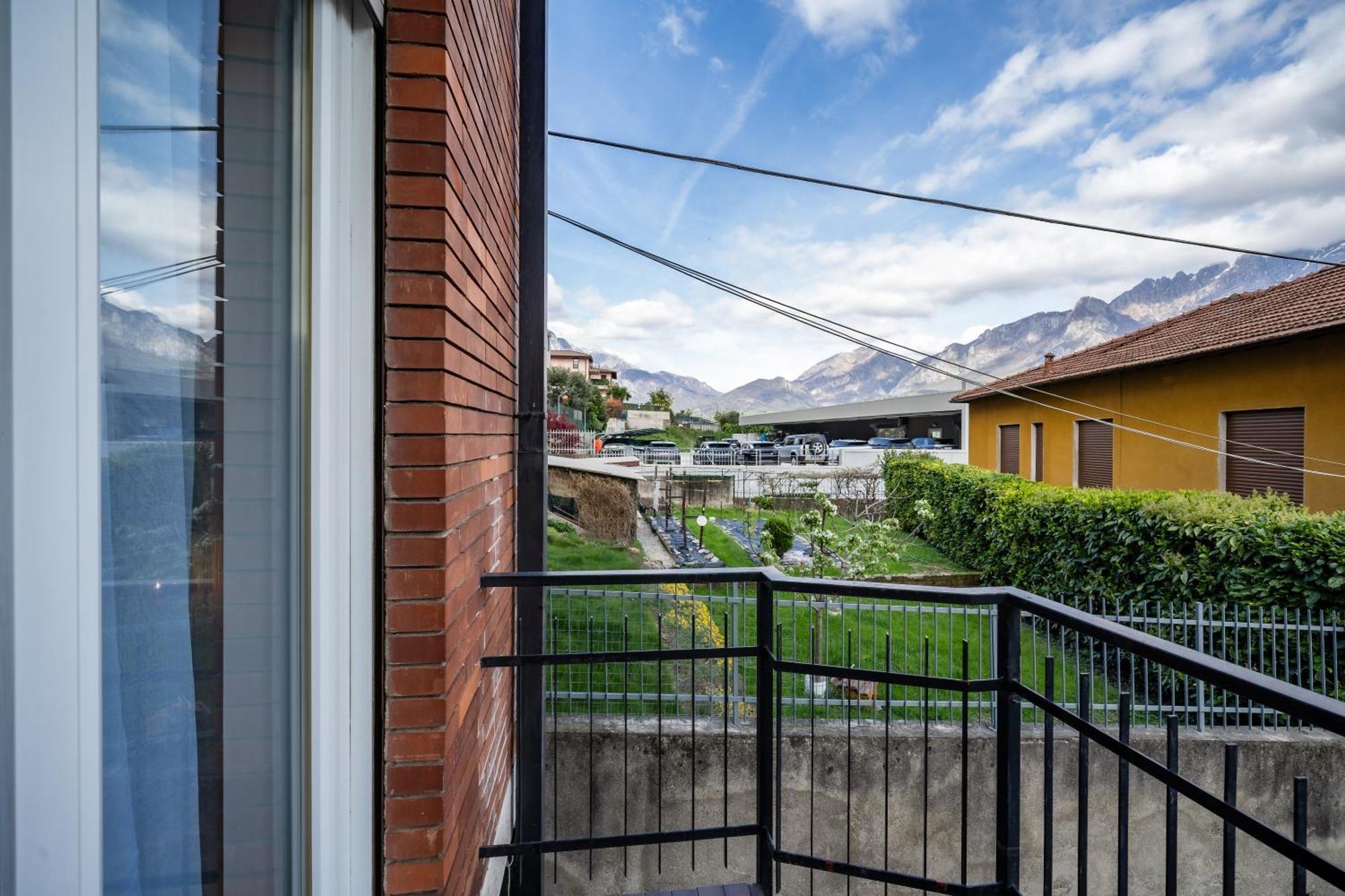 Casa Al Lario Apartment Pescate Exterior photo
